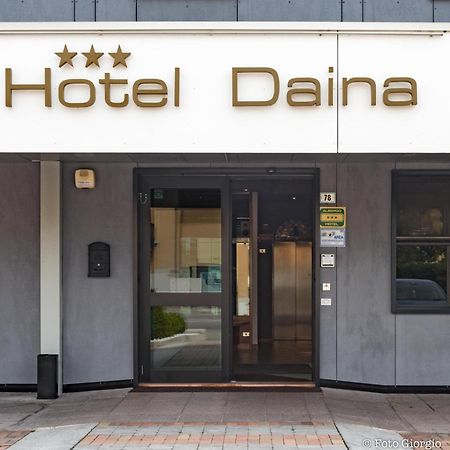 Hotel Daina Dalmine Exterior foto